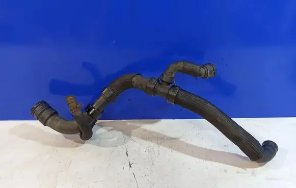 Volvo V60 Engine coolant pipe/hose 31355201 31338498