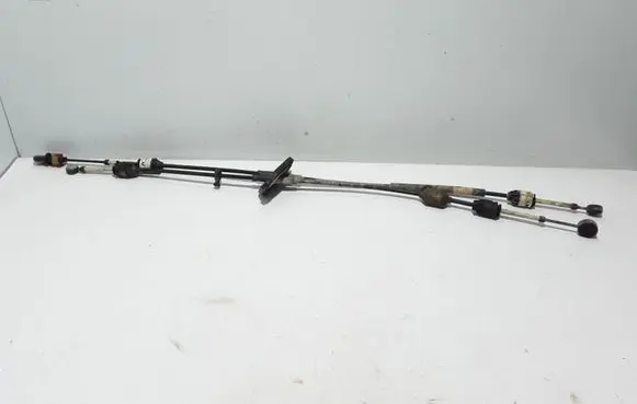 Gear shift cable linkage