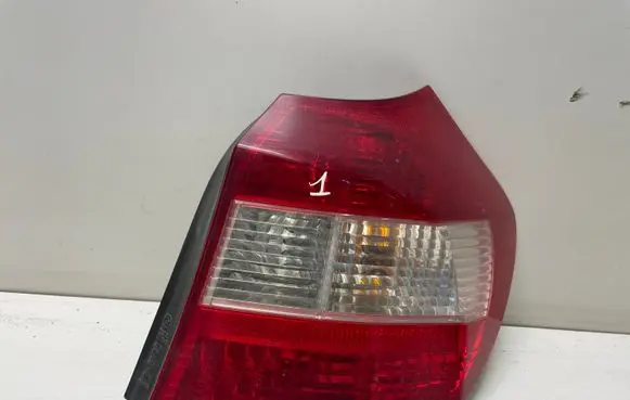 BMW 1 E82 E88 Rear/tail lights 6924502
