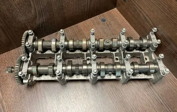 Engine head