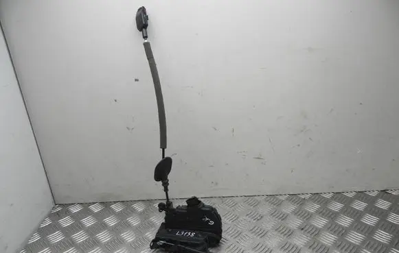 Renault Twingo III Rear door lock 825033289R