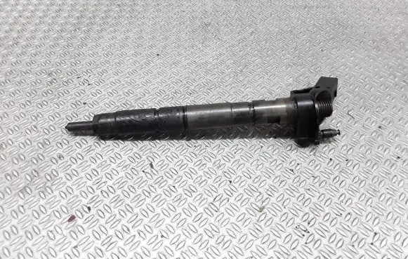 Audi A6 S6 C6 4F Fuel injector 059130277Q