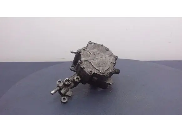 Skoda Octavia Mk2 (1Z) Vacuum pump V300