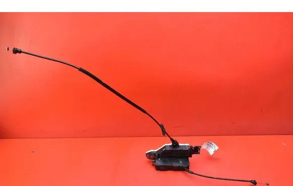 Peugeot 207 CC Front door lock 24087816