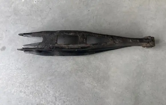 Toyota GT 86 Rear control arm 20250CA010
