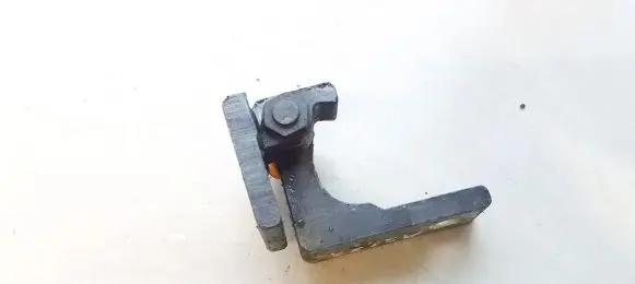 Fiat Croma Rear door lower hinge