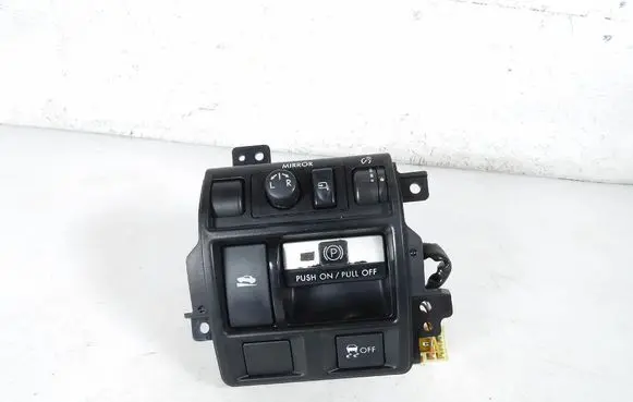 Subaru Legacy Other switches/knobs/shifts 83061AJ000