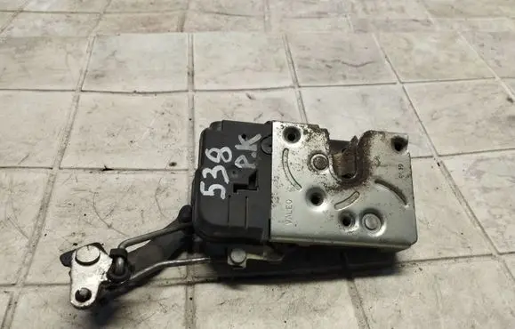 Citroen Berlingo Front door lock