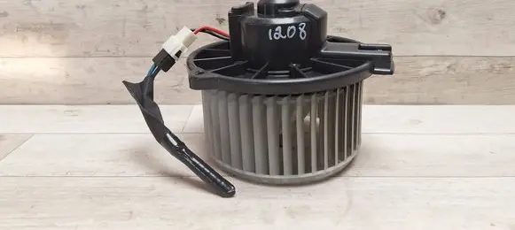 Toyota Corolla Verso AR10 Heater fan/blower 