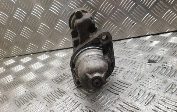 Audi A6 S6 C6 4F Starter motor