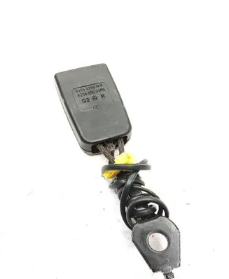 Mercedes-Benz C W204 Front seatbelt buckle A2048602469 340432603910