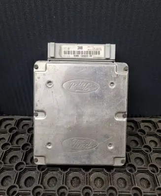 Ford Escort Engine control unit/module 93AB12A650AB B3KC033BBFKZ SM0270