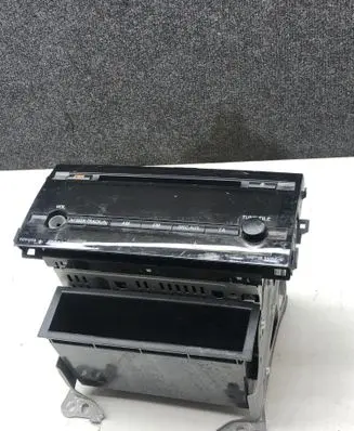 Toyota Prius (XW20) Radio/CD/DVD/GPS head unit 8612047220