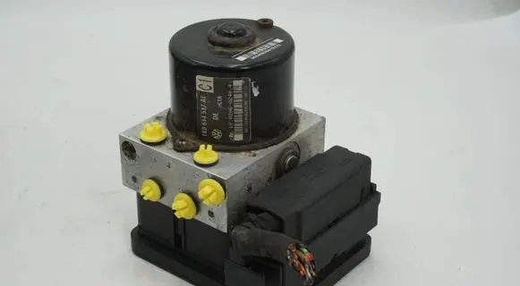 Volkswagen PASSAT B7 ABS Pump 1K0614517AE 1K0907379AC