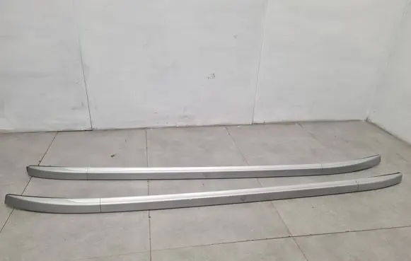 Mitsubishi Outlander Roof transverse bars on the 