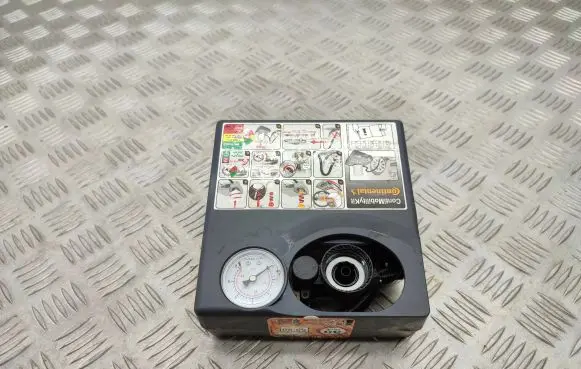 Jaguar XE Tire air pump compressor 