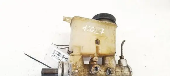 Mazda 323 Master brake cylinder 