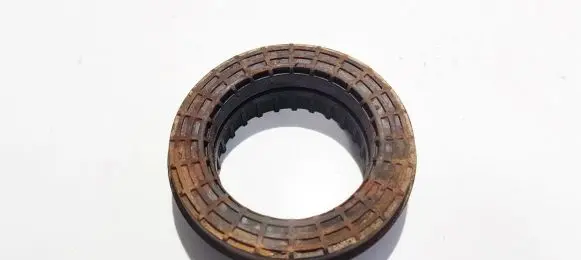 Opel Vectra C Coil spring mount 