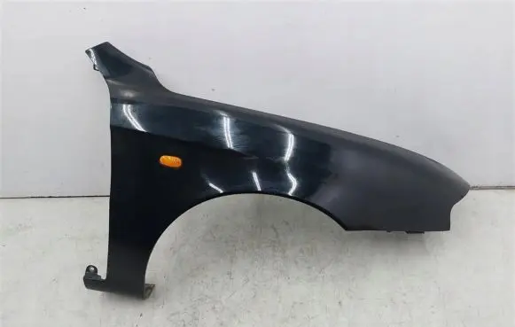 Alfa Romeo 147 Fender