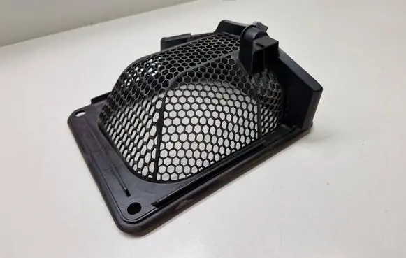 BMW 2 Active Tourer U06 Air micro filter air duct channel part 6824632