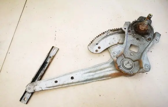 Nissan Almera N16 Sliding door window regulator with motor