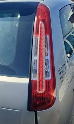 Ford C-MAX I Rear/tail lights