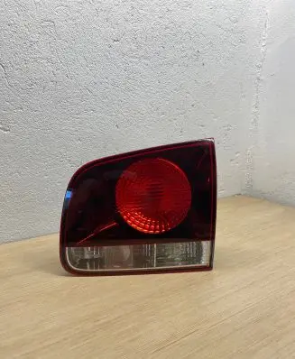 Volkswagen Touareg I Tailgate rear/tail lights 28268003