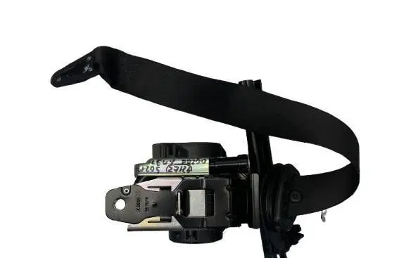 Mercedes-Benz C W205 Front seatbelt A2058600185