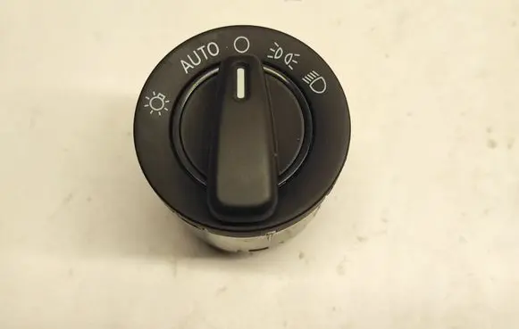 Dodge Challenger Light switch 68158243AB