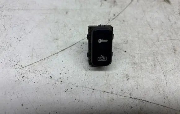 Skoda Octavia Mk2 (1Z) Central locking switch button 1Z0962125A
