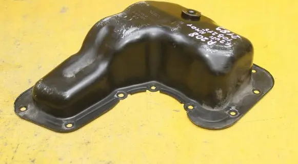 Peugeot 208 I Oil sump