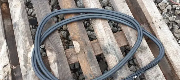 Audi A4 S4 B8 8K Front door rubber seal