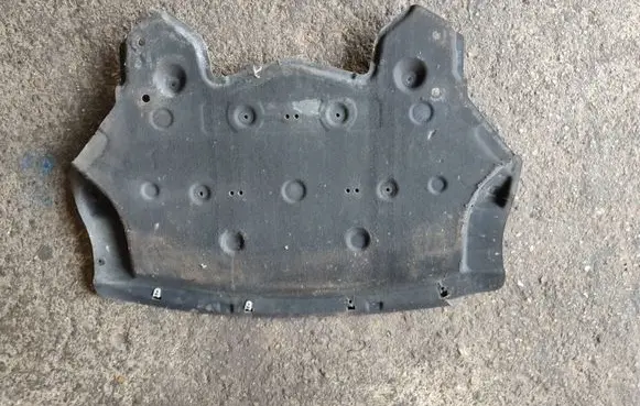 BMW 3 GT F34 Engine splash shield/under tray