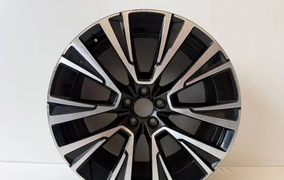 Volvo XC90 R20 alloy rim 32358565