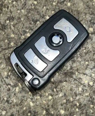 BMW 7 E65 E66 Ignition key/card 6924572