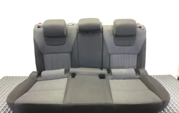 Skoda Octavia Mk3 (5E) Second row seats 