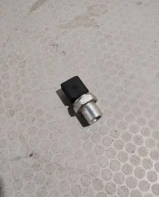 Audi A4 S4 B8 8K Air conditioning (A/C) pressure sensor 4H0959126B 802415 250219