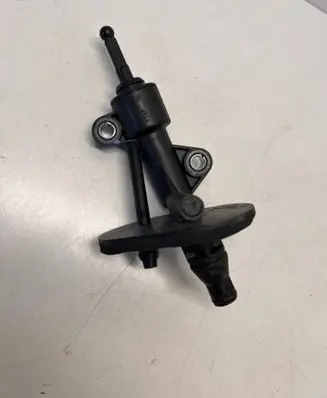 Opel Corsa D Clutch master cylinder 55190923 55190993