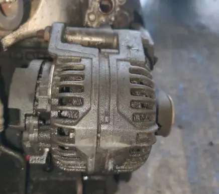 Opel Zafira A Generator/alternator 0124525030 13108596
