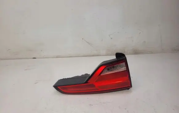 Audi A4 S4 B9 Tailgate rear/tail lights 8W9945075A