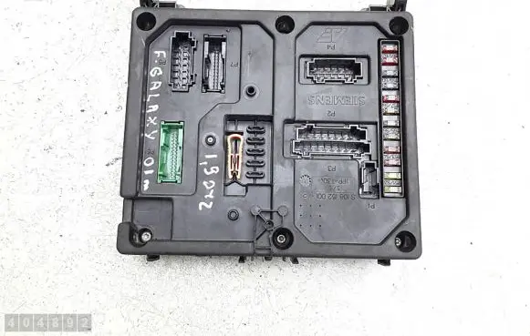 Ford Galaxy Fuse module 7m3962258ac