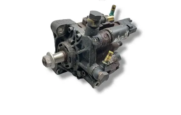 Renault Megane III Fuel injection high pressure pump H8200704210 A2C53252602 167000938R