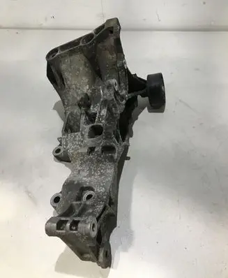 Audi A4 S4 B7 8E 8H Generator/alternator bracket 