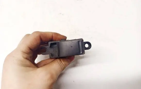 Nissan X-Trail T30 Electric window control switch 