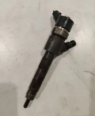 Renault Scenic II - Grand scenic II Fuel injector 0445110230 8200389369