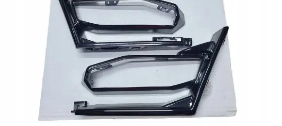 Hyundai Tucson IV NX4 Front bumper upper radiator grill