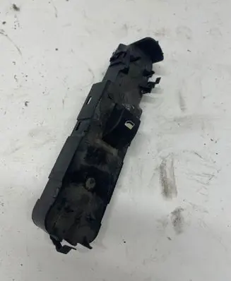 Peugeot 508 Electric window control switch 11688