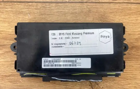 Ford Mustang VI Seat control module DS7T-14C708-AD