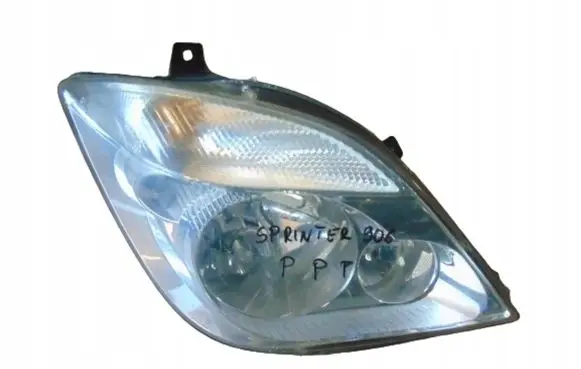 Mercedes-Benz Sprinter W906 Headlight/headlamp A9068200661