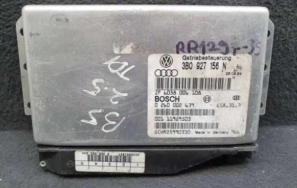 Audi A4 S4 B5 8D Gearbox control unit/module 3B0927156N 0260002639